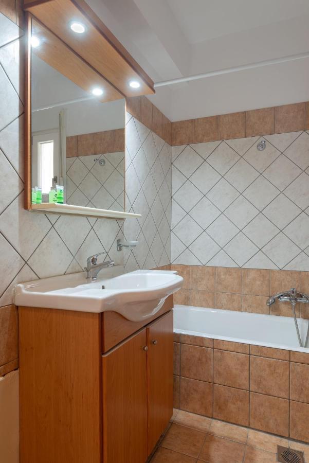 Lagadi Apartment 1 阿尔戈斯托利翁 外观 照片